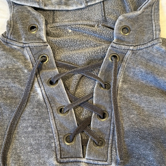 Super soft grey lace-up hopdie. So cute, lightweight, and comfortable - Picture 3 of 4